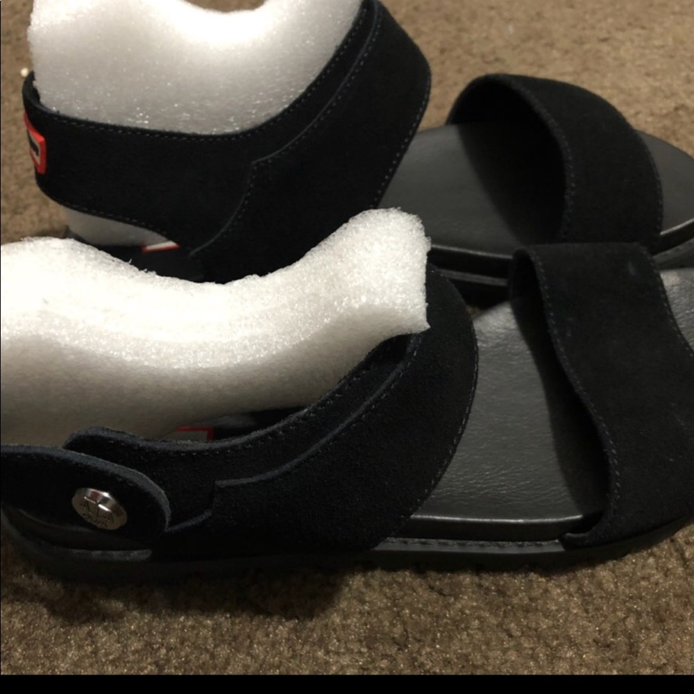 Hunter sandals